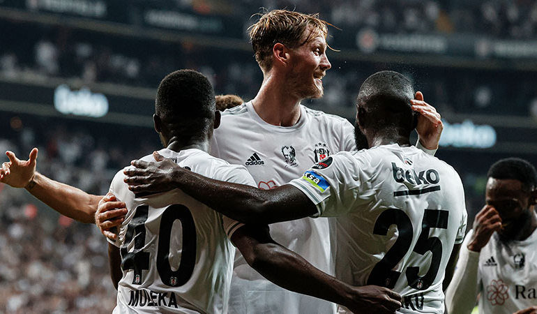 Sivasspor’u yenen Beşiktaş, liderliğe kanatlandı
