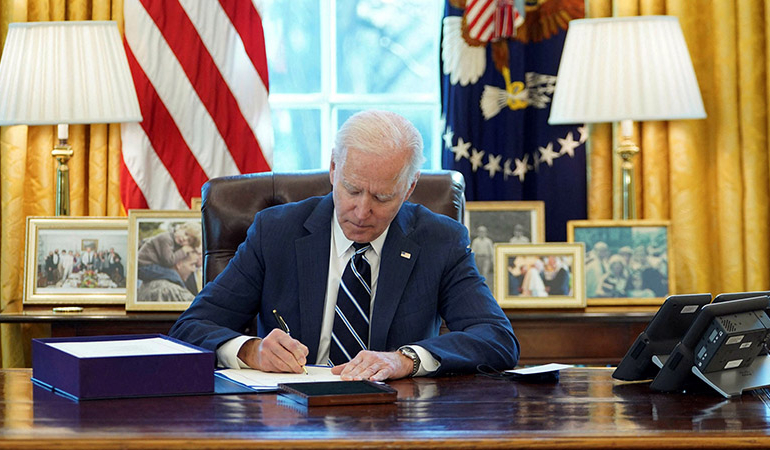 Biden’dan, Finlandiya ve İsveç için kritik imza