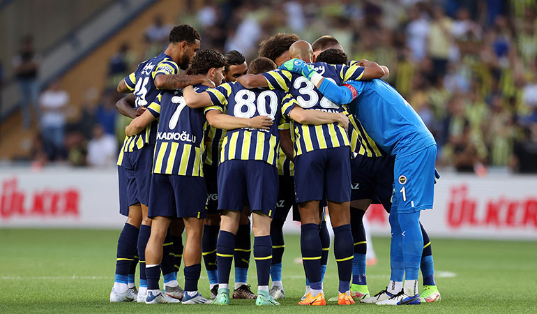 Fenerbahçe, Slovacko karşılaşmasında il 11’ler belli oldu