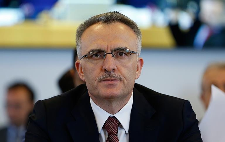 Eski Merkez Bankası Başkanı Naci Ağbal, hangi holdingin yönetimine girdi?