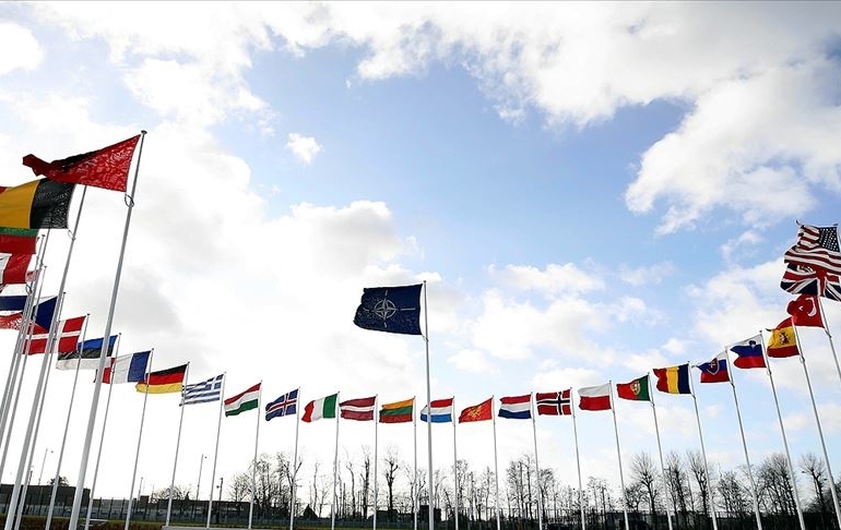 NATO’dan Kosova hamlesi