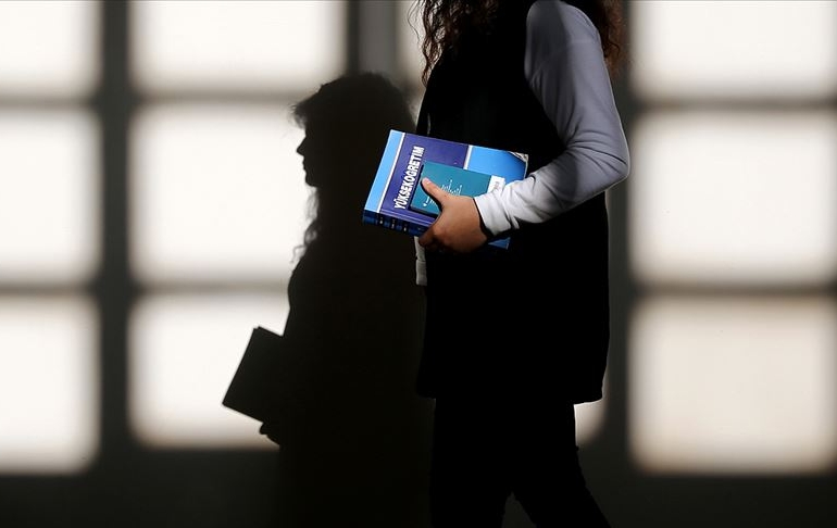 Öğrenciler ve akademisyenler neden suskun?