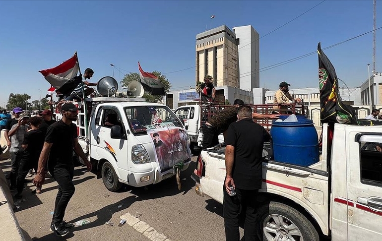 Irak’ta tansiyon düşmüyor: Ölü ve yaralılar var