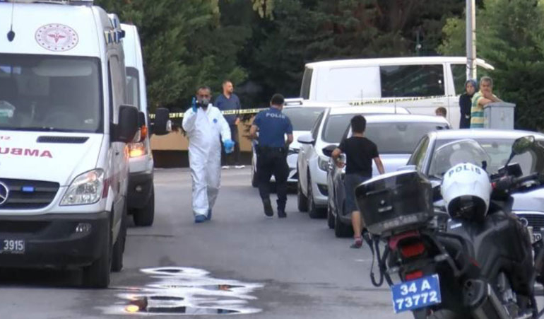 Beylikdüzü’nde vahşet… Eşini ve baldızını bıçaklayarak öldürdü