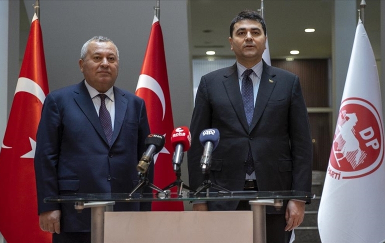 Demokrat Parti’den altılı masa çıkışı