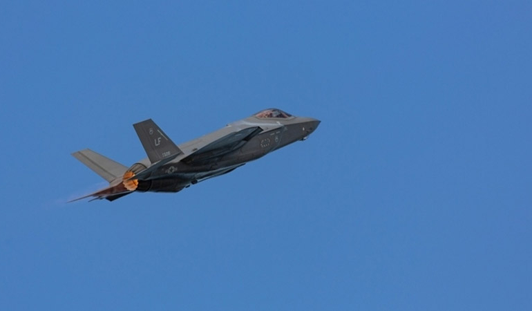 ABD, F-35 teslimatlarını askıya aldı