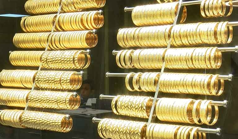 100 milyon liralık altınla buhar oldular