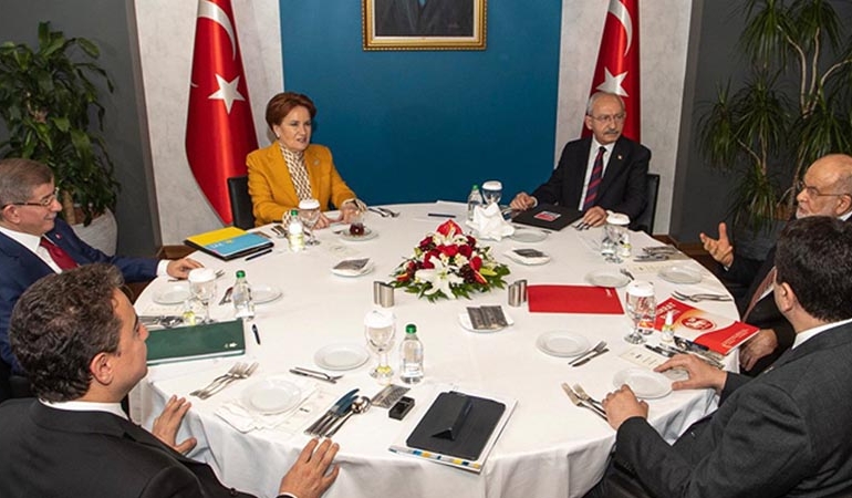 Akşener’in ‘Kılıçdaroğlu’ çıkışına masadan destek geldi