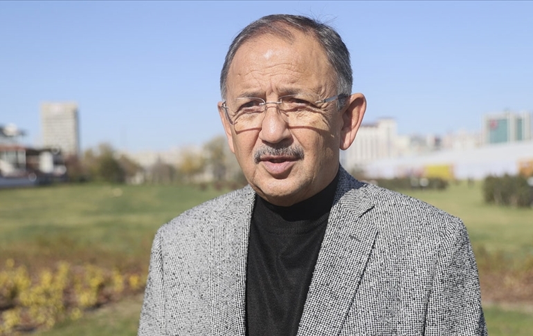 AKP’li Özhaseki: Ekmek 1 lirayken alamıyordunuz, ama bugün 5 lira ile çok rahat alabiliyorsunuz