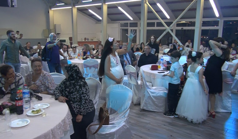 Hamile ‘sevgili’ düğünü bastı