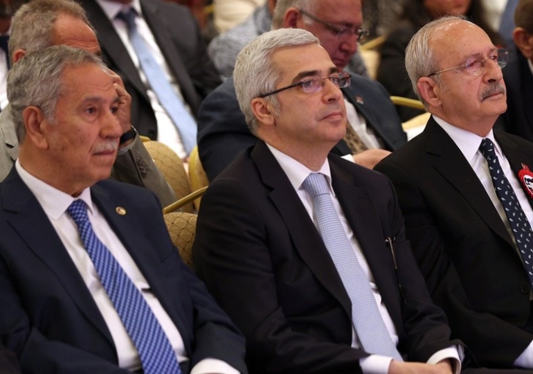 Bülent Arınç’tan Kılıçdaroğlu’na destek