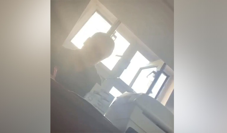 Rapor yazmak için para isteyen doktor açığa alındı