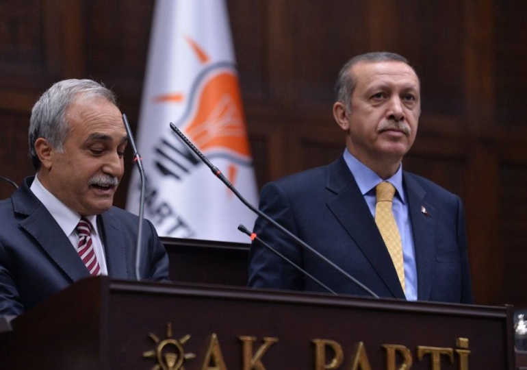 AKP’den ve vekillikten istifa eden Ahmet Eşref Fakıbaba’nın yeni adresi belli oldu