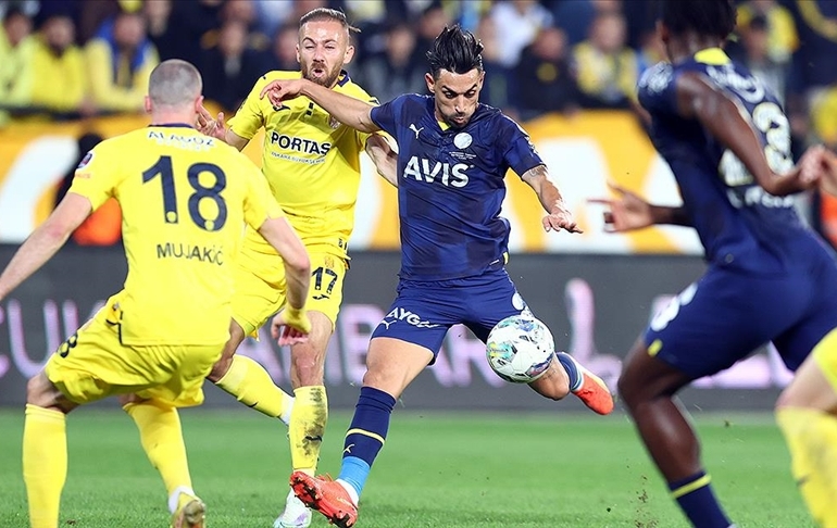 Başkentte kazanan Fenerbahçe, yenilmezlik serisini sürdürdü