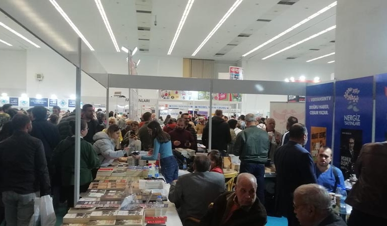 Pankuş Yayınları İzmir Kitap Fuarı’nda