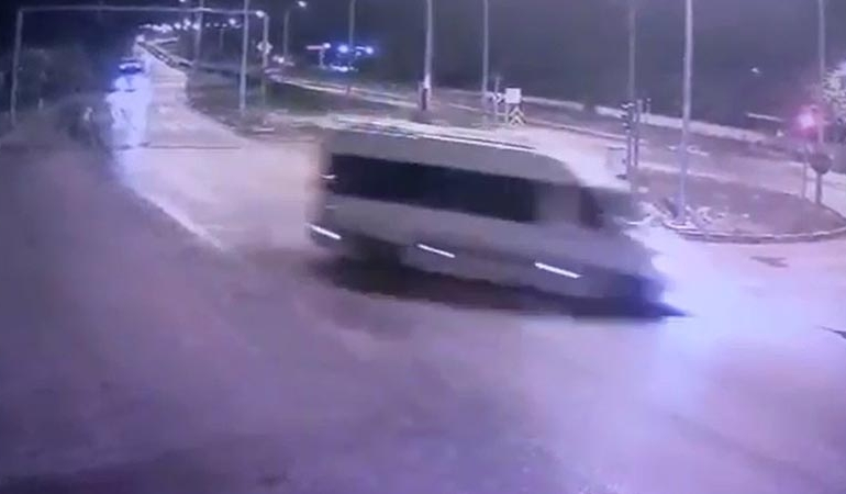 Denizlispor kafilesinin kaza anı kamerada
