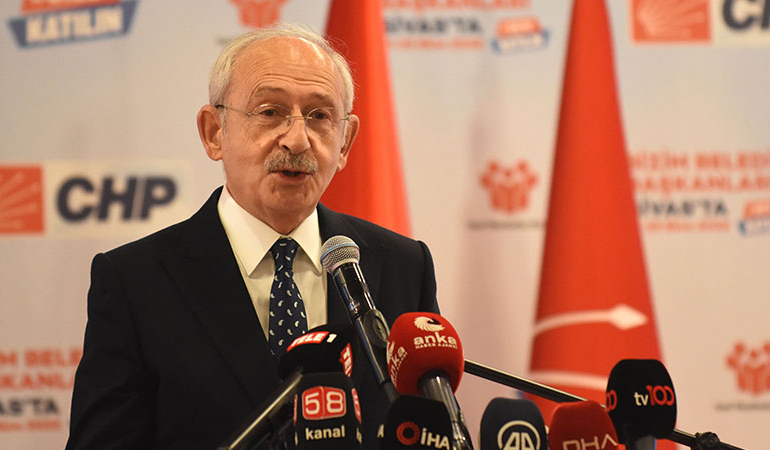 Kılıçdaroğlu: Başörtüsü yasağını üniversitelerde kaldıran bu kardeşinizdir