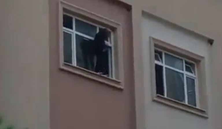 Lisede intiharın kan donduran görüntüleri… ‘Atla’ diye bağırdılar