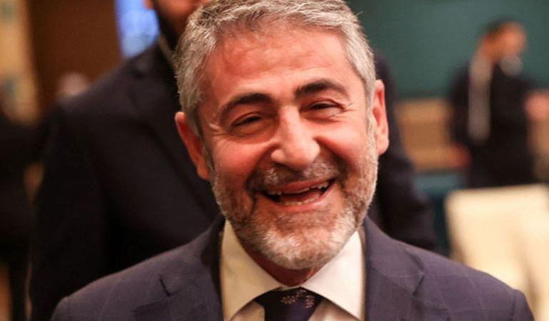 Uykusuz dergisinden Nureddin Nebati kapağı