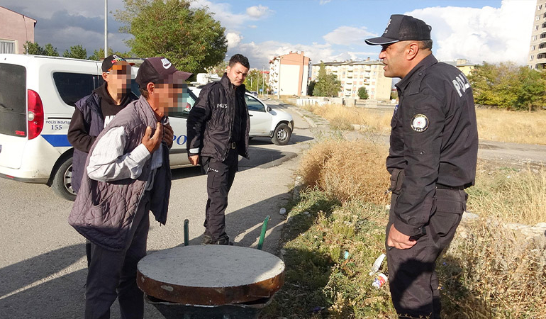 Rögar kapağını götürürken yakalandı, savunması şaşırttı