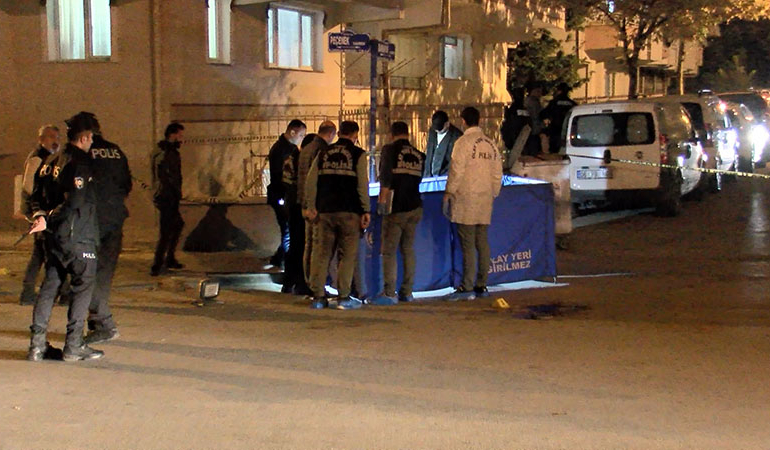 Başkentte yabancı uyruklu 3 kardeşin kavgası kanlı bitti: 1 ölü, 1 yaralı