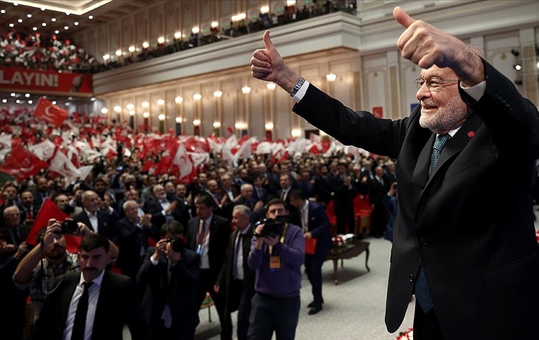 Saadet Partisi Genel Başkanlığına Temel Karamollaoğlu yeniden seçildi