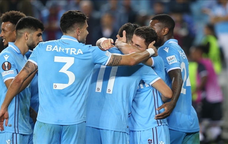 Trabzonspor, Monaco karşısında farklı kazandı