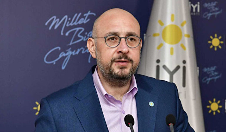 Mahir Ünal’ın cumhuriyeti hedef alan sözlerine İyi Parti’den tepki