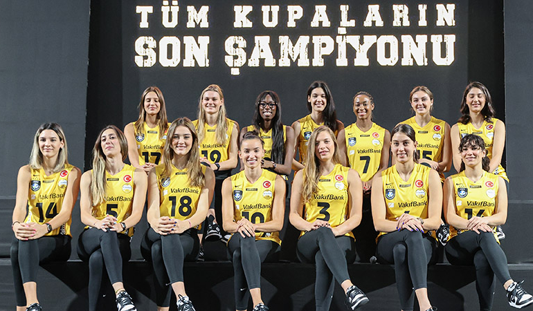 VakıfBank Kadın Voleybol Takımı yeni sezonu açtı