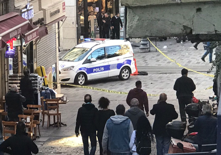 Siyasilerden Taksim’deki patlamayla ilgili peş peşe açıklama