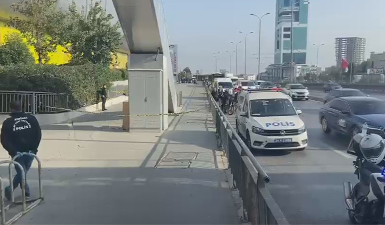 Sokak ortasında dehşet: Önce kadına sonra kafasına sıktı