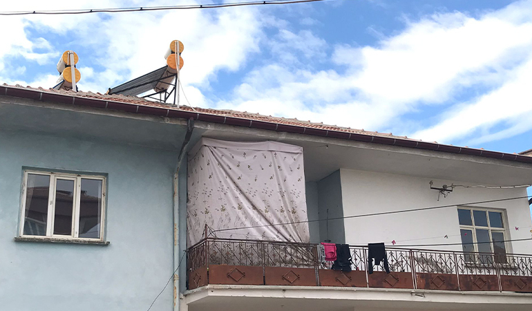 ‘Cin çıkarma’ seansında öldürüldü