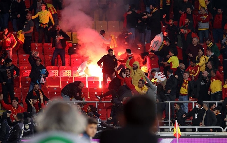 Göztepe-Altay maçındaki olaylar nedeniyle 19 kişi tutuklandı