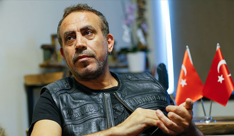 Haluk Levent ‘Bulana ödül var’ diyerek paylaştı