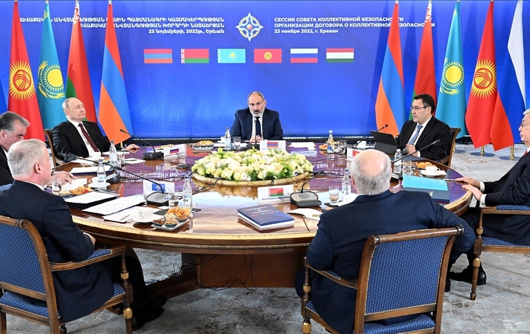 Kolektif Güvenlik Anlaşması Örgütü liderler zirvesinde Paşinyan krizi