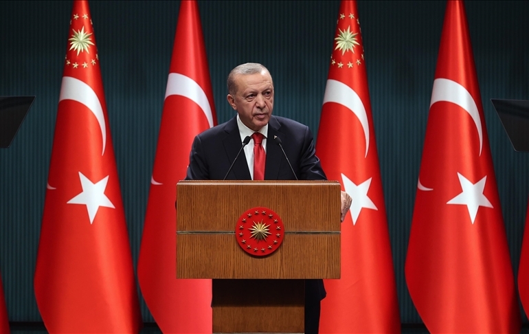 Erdoğan’dan ‘başörtüsü’ referandumu açıklaması