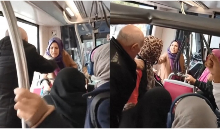 Tramvayda yolcuların tartışması kamerada