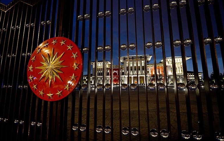 Beştepe’de asgari ücret zirvesi