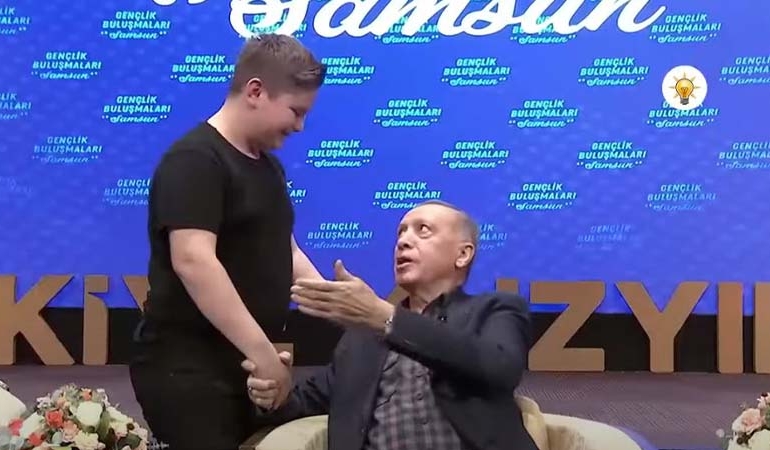 Erdoğan’ın ‘Kilo vermelisin’ dediği fenomen diyetisyene gitti