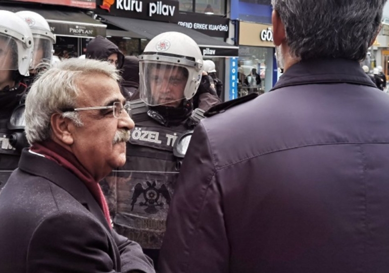 Kılıçdaroğlu, Babacan ve Davutoğlu’ndan HDP’lilere polis ablukasına tepki
