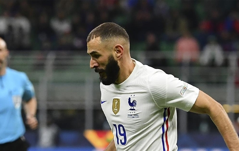 ‘Benzema, Macron’un teklifini reddetti’