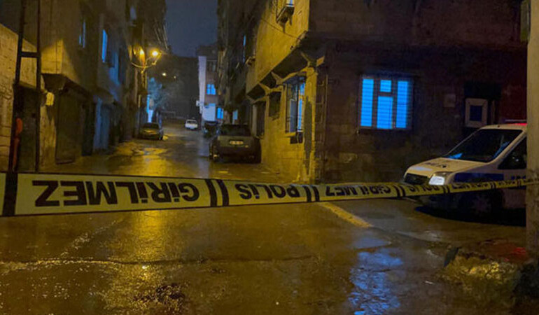 Akraba kavgası kanlı bitti