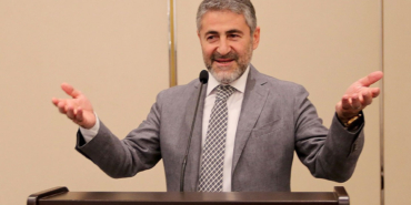 hazine-ve-maliye-bakani-nureddin-nebati-duyurdu-mukelleflerin-vergi-dairesine-gitme-devri-kapandi-15sA
