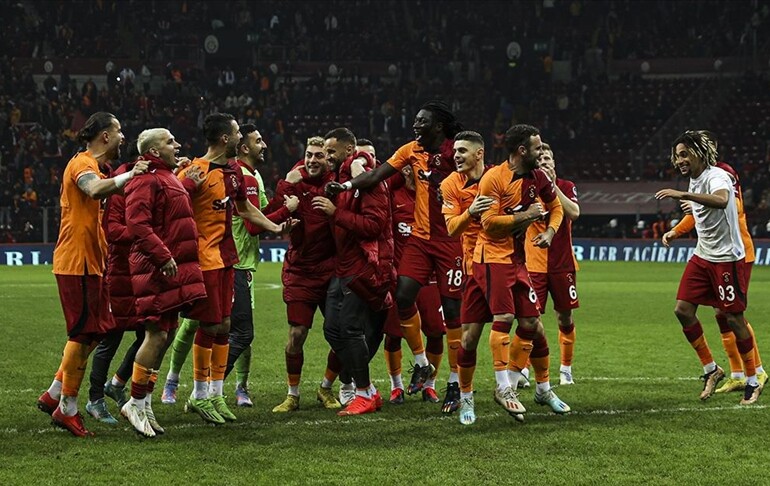 Galatasaray seriye bağladı