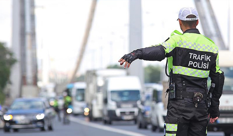 Trafik cezalarına zam geldi