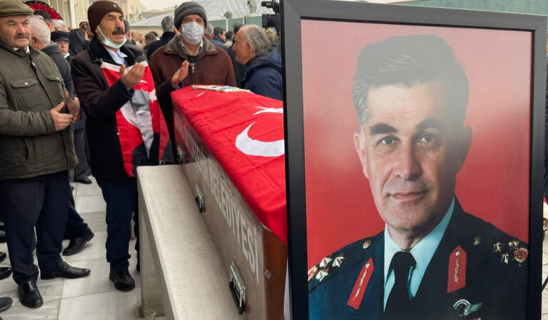 Onur üzerine edilen yemin