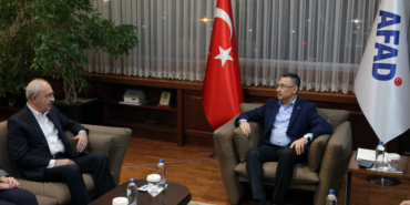 CHP Genel Başkanı Kılıçdaroğlu, AFAD Acil Durum Yönetim Merkezi'ni ziyaret etti