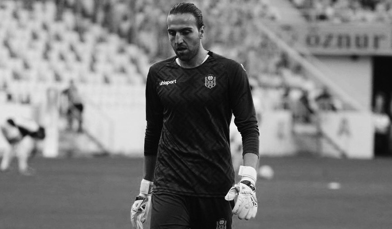 Yeni Malatyaspor kalecisi Ahmet Eyüp Türkaslan’dan acı haber