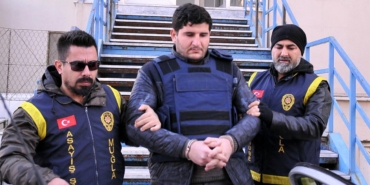 cinayetten-aranan-gelecek-partisi-il-genclik-kollari-baskani-yakalandi_4858_dhaphoto1