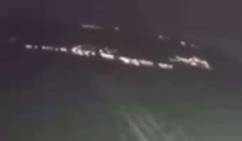 Dağ yerinden oynadı: Deprem anı kamerada